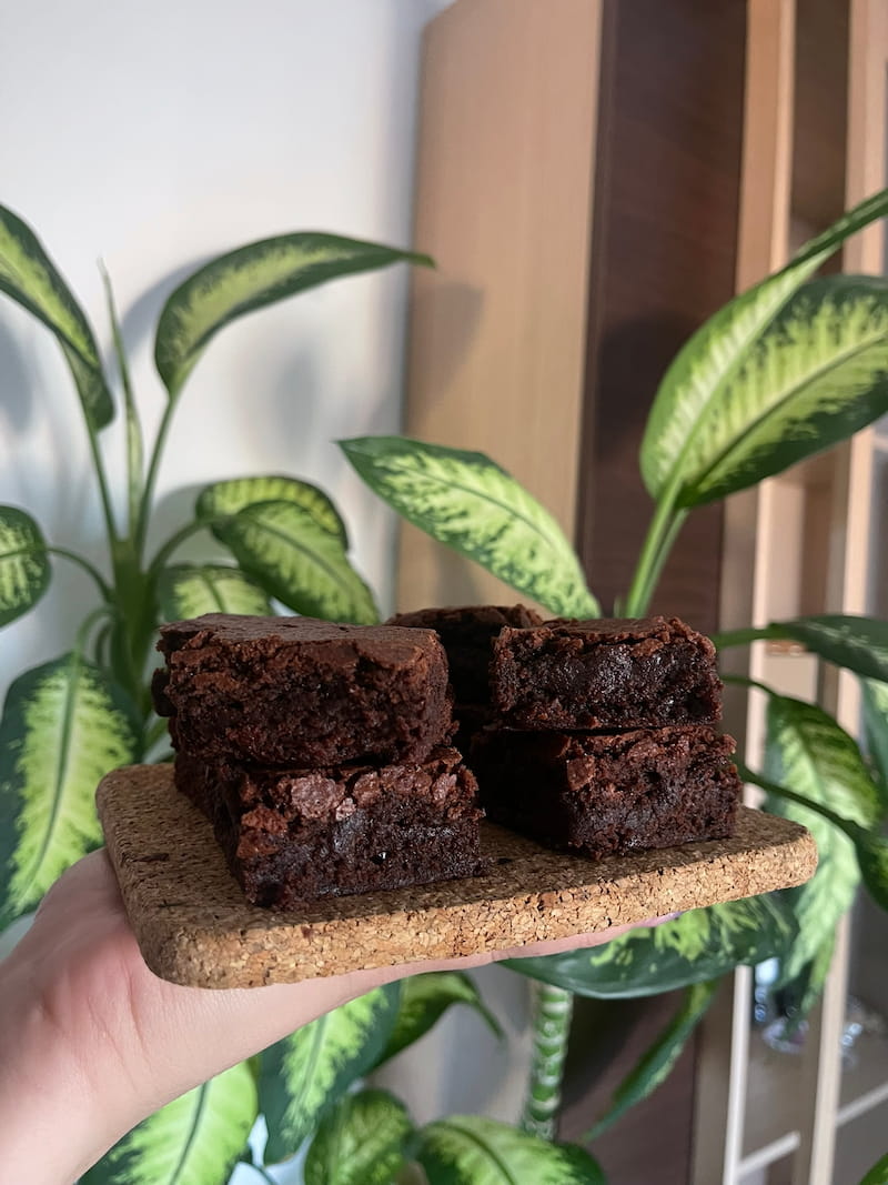 Brownies de chocolate mostrados en el curso